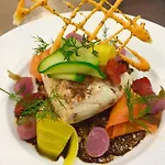 Hotel Logis Restaurant L'oree Des Bois La Breille-les-Pins