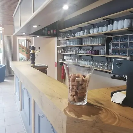 Logis Restaurant L'oree Des Bois