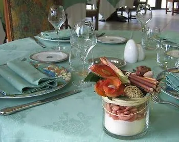Logis Restaurant L'oree Des Bois La Breille-les-Pins