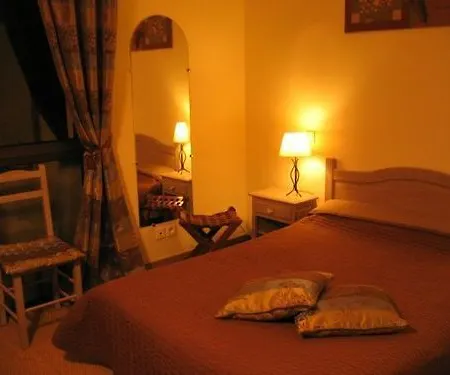 Logis Restaurant L'oree Des Bois 2* La Breille-les-Pins