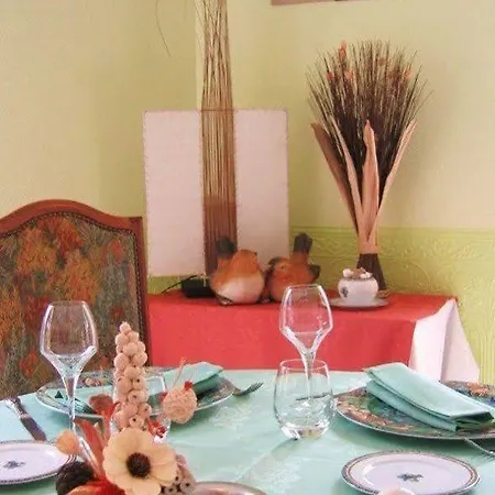 Logis Restaurant L'oree Des Bois 2*