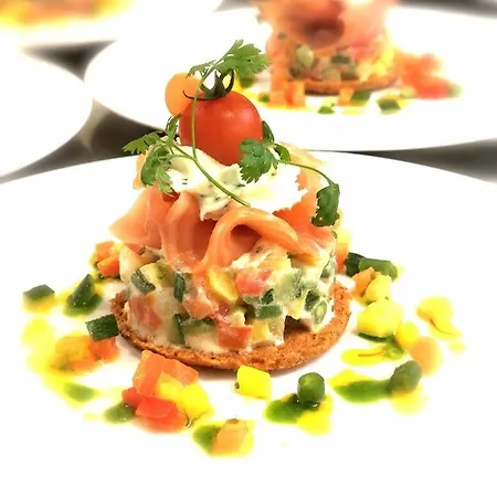 Hotell Logis Restaurant L'oree Des Bois
