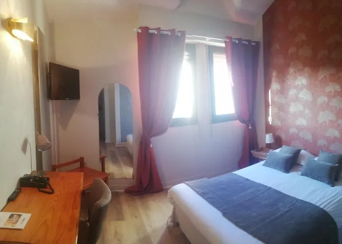 L'orée Des Bois Hotel 2*