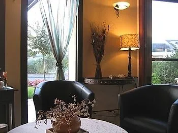 Logis Restaurant L'oree Des Bois 2* La Breille-les-Pins