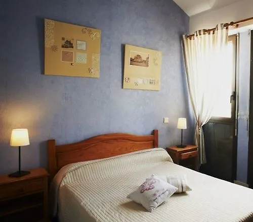 Hotel L'orée Des Bois La Breille-les-Pins