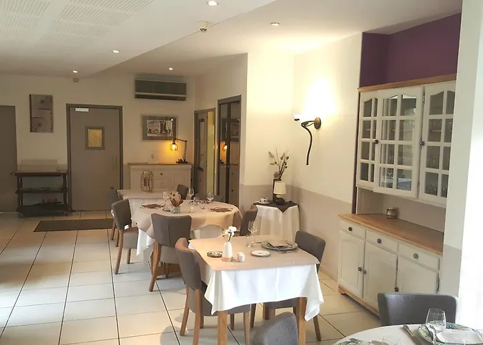 Logis Restaurant L'oree Des Bois