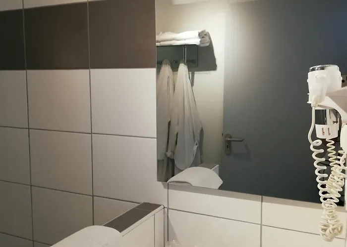 Hotel L'orée Des Bois